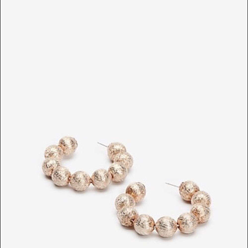 ✨ Thread-Wrapped Ball Hoop Earrings✨ - Picture 5 of 6